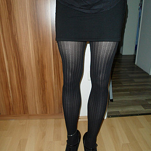 Neue Strumpfhose und neue Heels Galeriebild