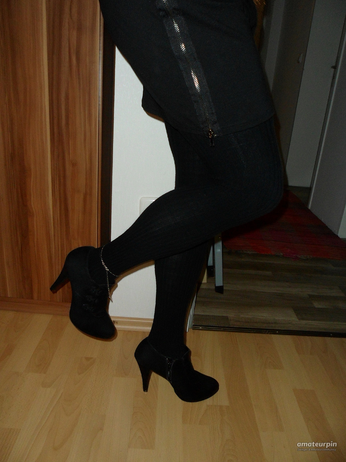 Pantyhose gallery image