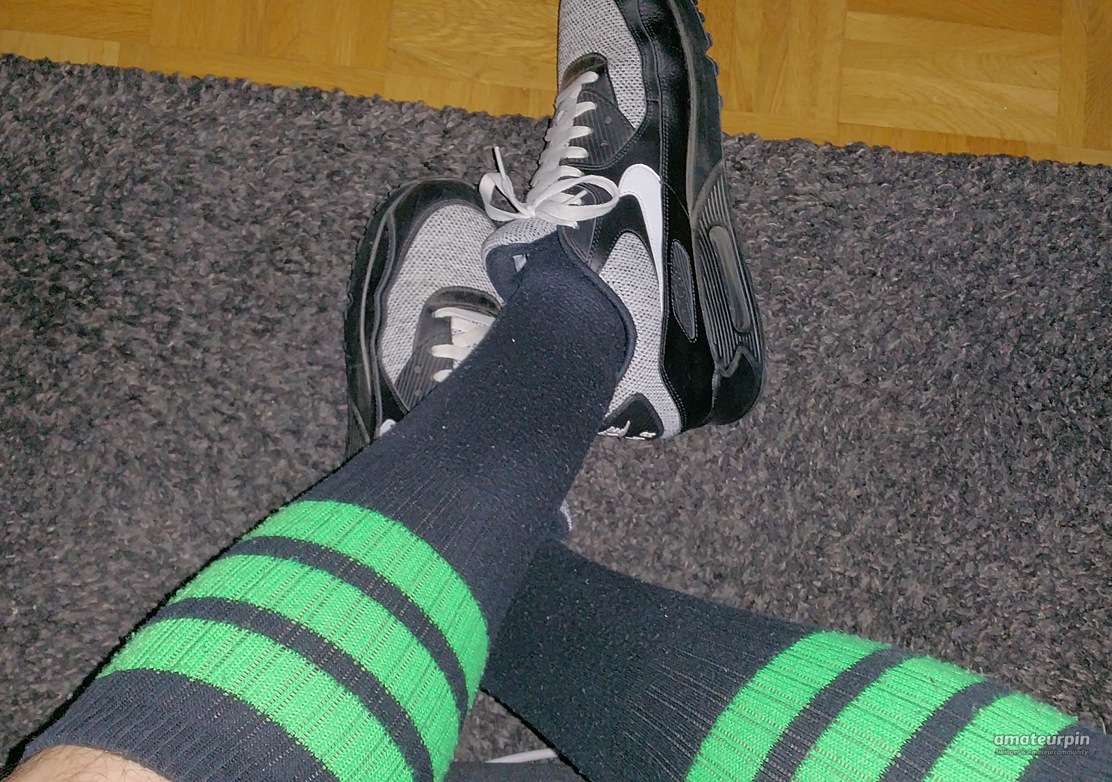 AIR MAX und Socken Galeriebild