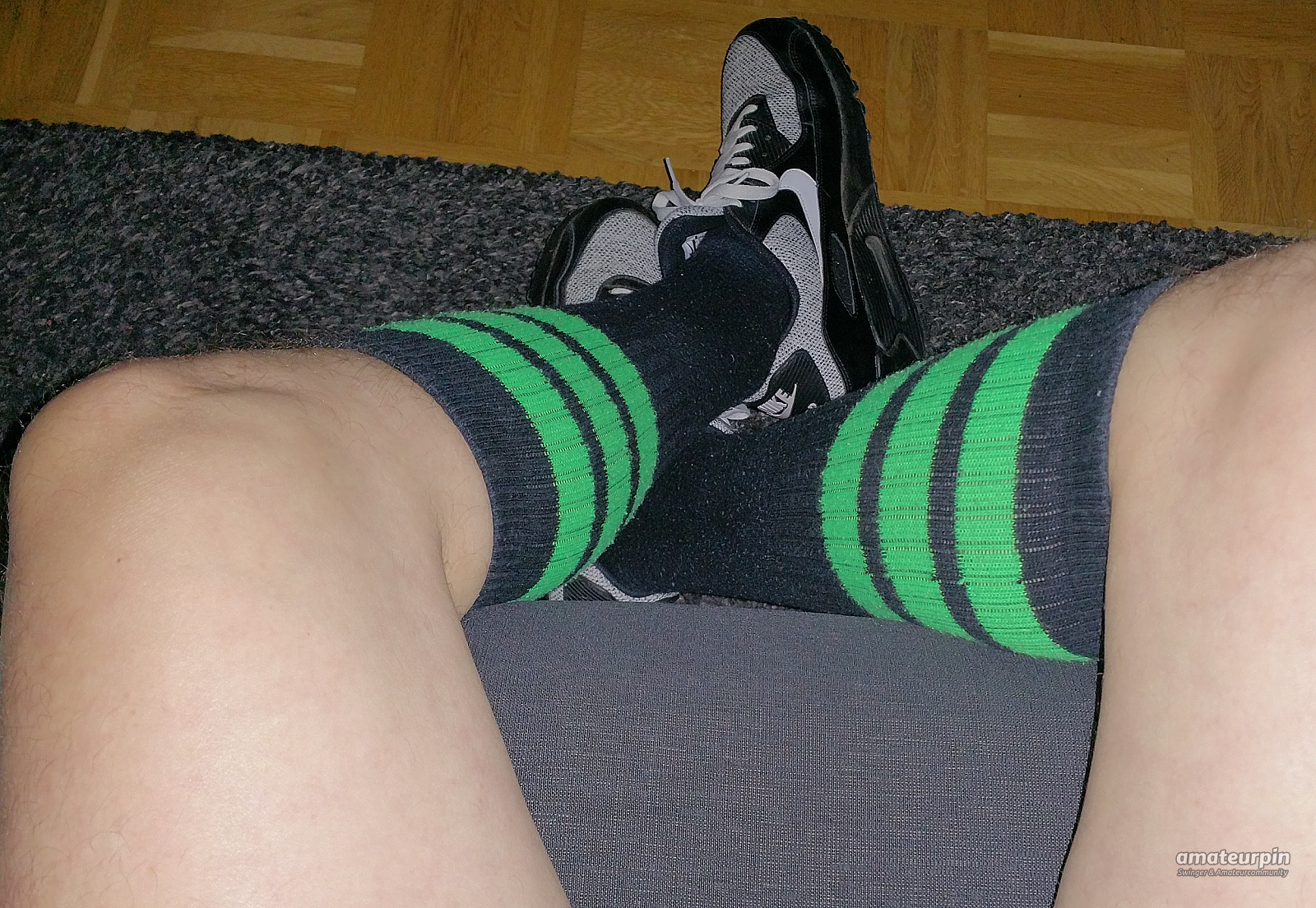 AIR MAX und Socken Galeriebild