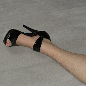 Black Heels Galeriebild