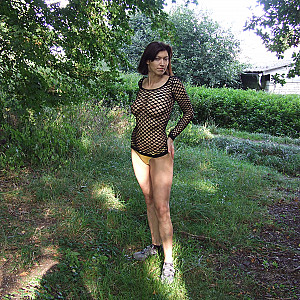 First image of SgMausi3's Gallery - outdoor in fishnet