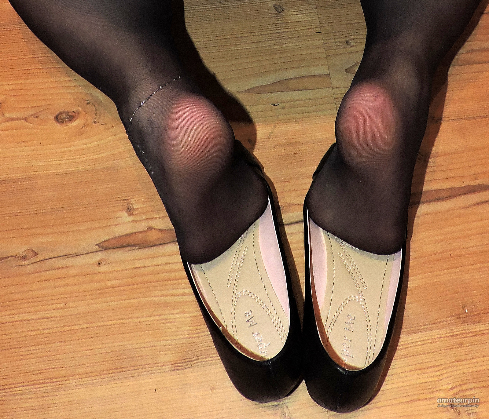 Nylons, Ballerinas sexy und geil Galeriebild