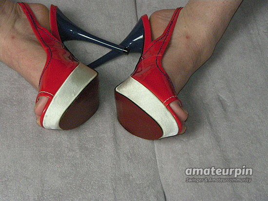 Red Heels gallery image