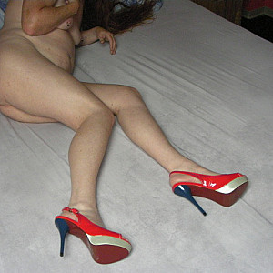 Red Heels gallery image