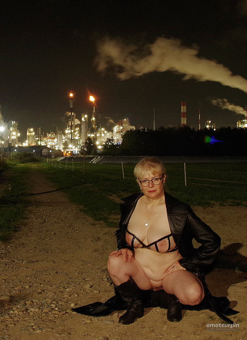 Industrial and a nasty Girl gallery image