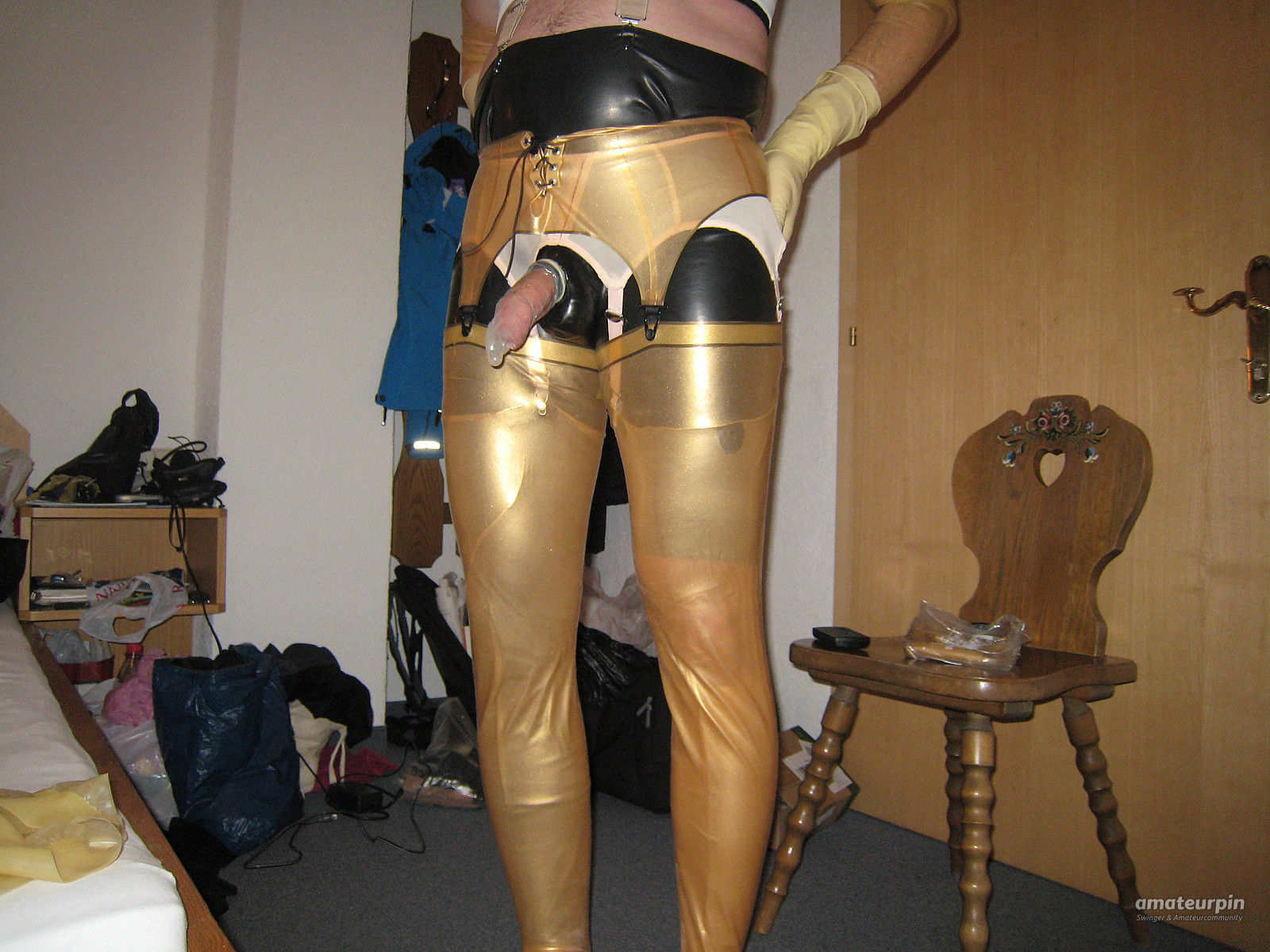 LATEX!!! Galeriebild