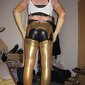 LATEX!!! Galeriebild