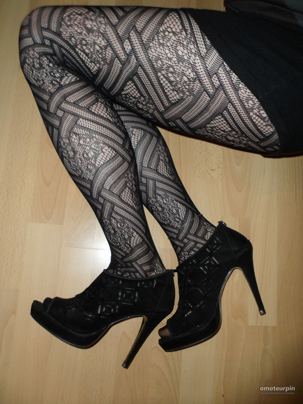 Fishnet tights and peep-toes gallery image