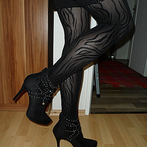 New heels and nylons gallery image