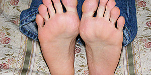Soft soles that love to be licked First Thumb Image