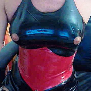 mal wieder ganz in latex Galeriebild