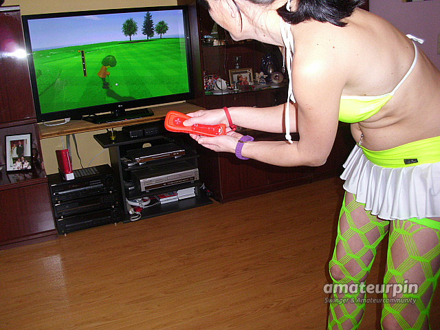 sexy beim wii spielen Galeriebild