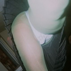 First image of Bellinda20's Gallery - Green pantyhose fun