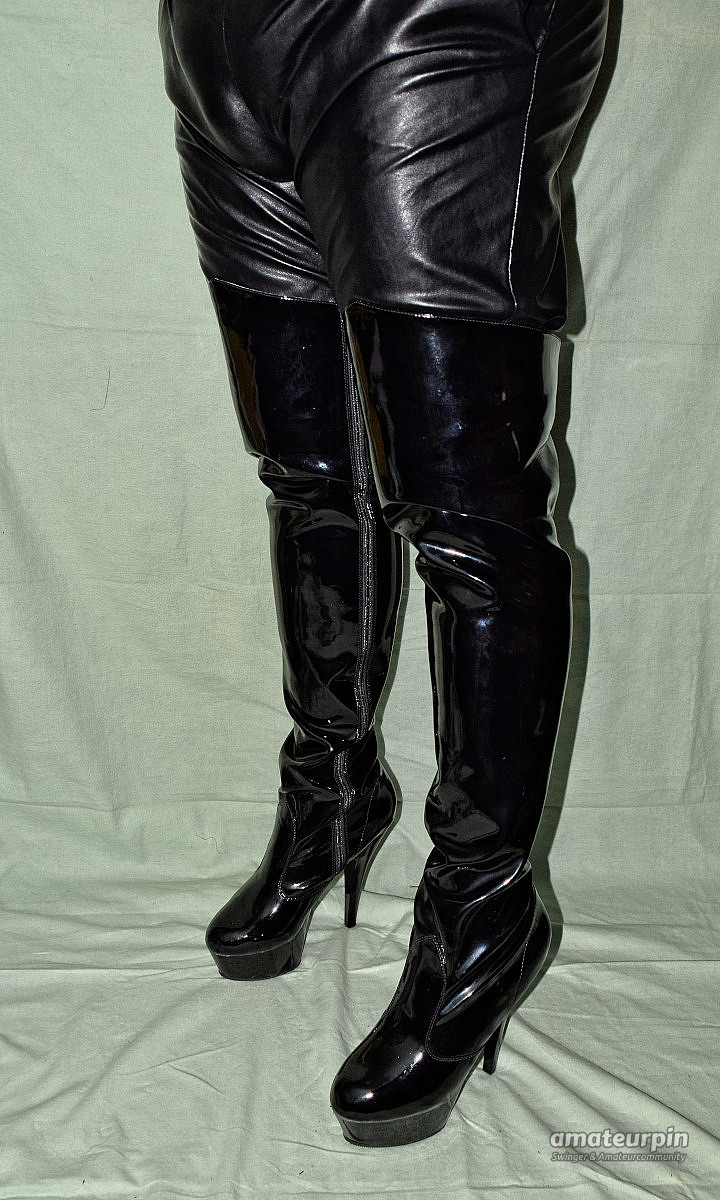 Leather and plateau boots gallery image