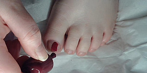 Fußnägel lackieren First Thumb Image