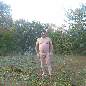 nude in autumn gallery image