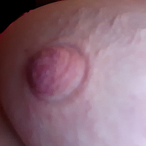 Nippel gepumpt Galeriebild