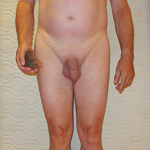 First image of pekki0965's Gallery - shaved dick