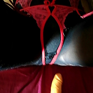 Body rote Strapse Slip ourvert schwarze Stockings und Pantyhose Galerie