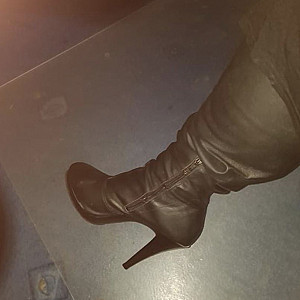 First image of skip111's Gallery - More Heels Fun