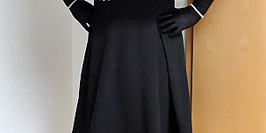 Swing Kleid mit Cape First Thumb Image