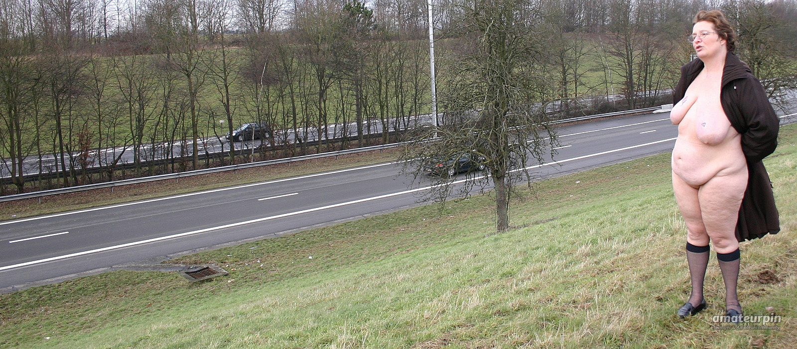 Le long d'une autoroute Galeriebild