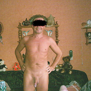 First image of Geilestange066's Gallery - horny at home