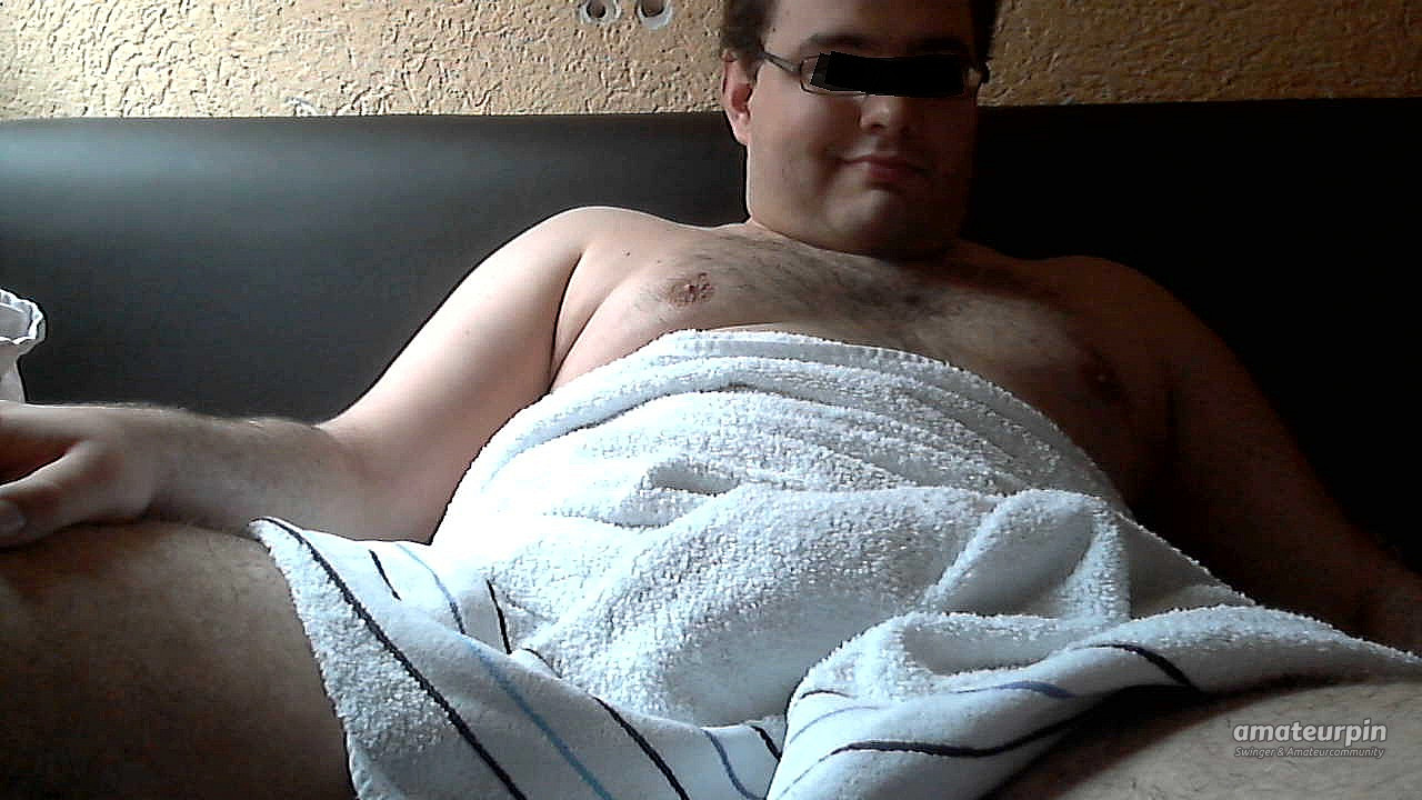 towel gallery image