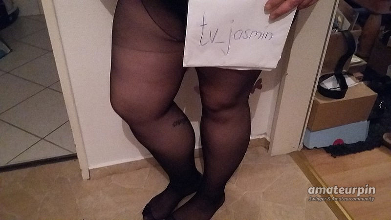 mal wieder in Nylons. Wie jeden tag eben Galeriebild