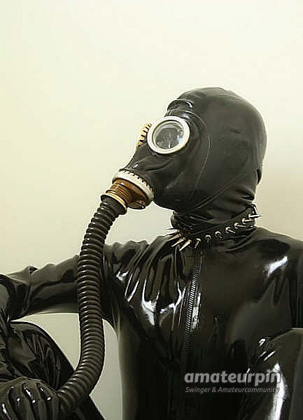 Latexhorny gallery image