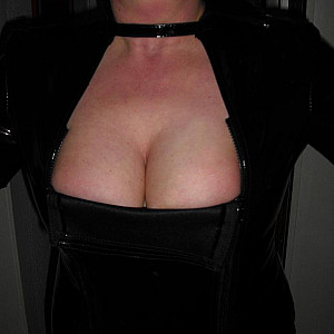 my boobs Galeriebild