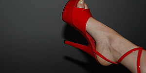 meine neuen roten Heels First Thumb Image
