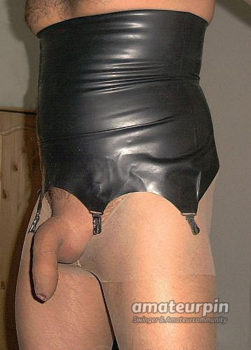 older pics in nylons gallery image