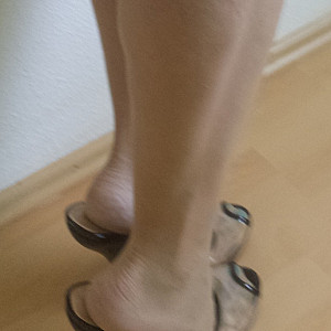 Heels, Nylons und Füße Galeriebild