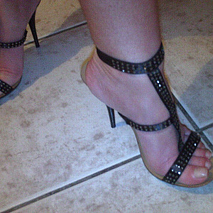 Feet in heels gallery image