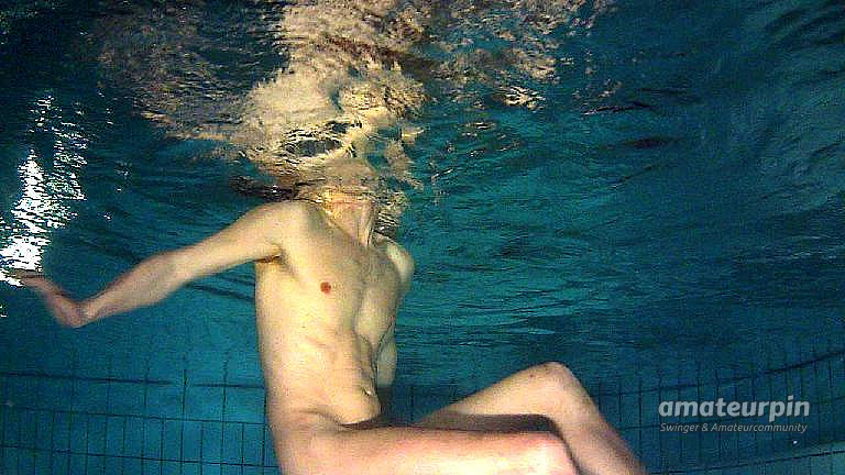 again in the pool gallery image