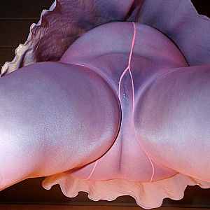 Sexy heiß in pink mit Moles Galerie