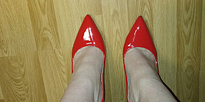 rote Leder High Heels First Thumb Image