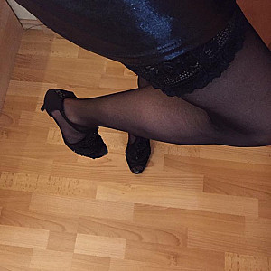 First image of nylon_dom65's Gallery - nylons