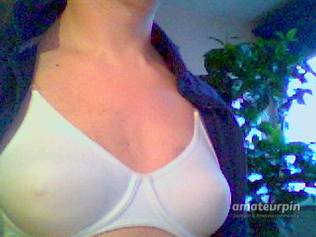 Bra session gallery image