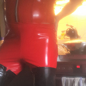 Horny Latexgurl Galeriebild