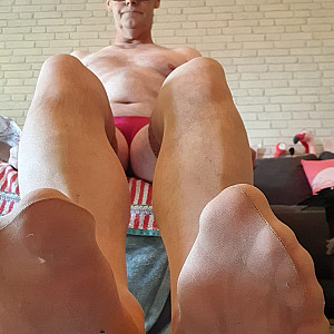 Das erste Bild von Ralf670's Galerie - fsh und einwenig anal