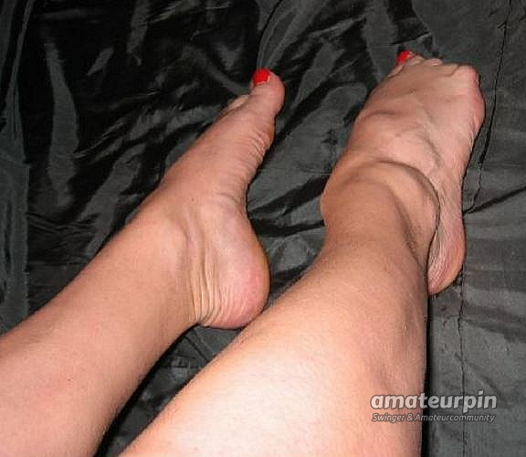 my feets gallery image