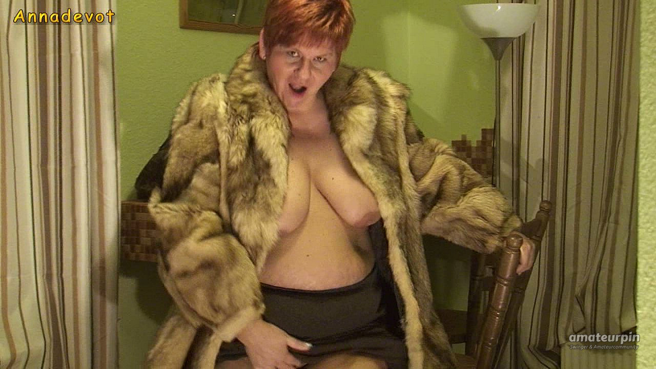 FETISH - masturbating in FUR COAT gallery image