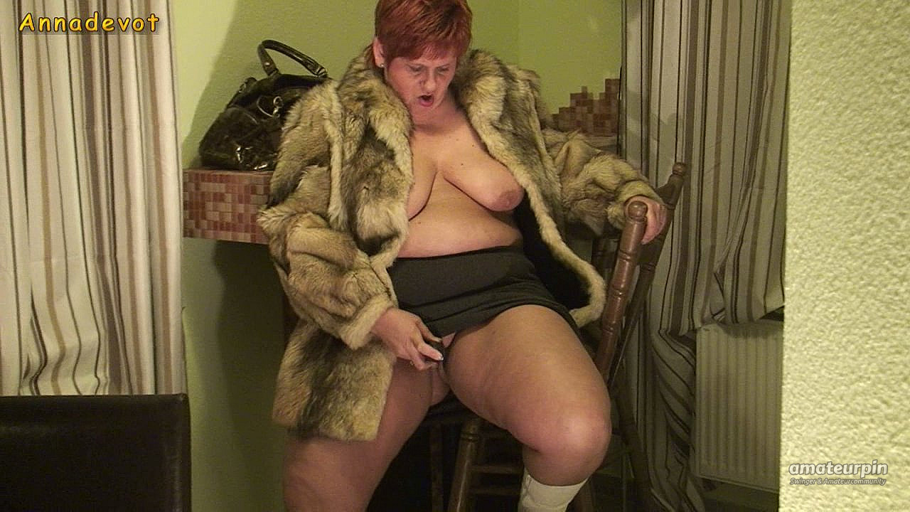 FETISH - masturbating in FUR COAT gallery image