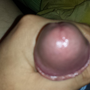 First image of jonas96's Gallery - peehole