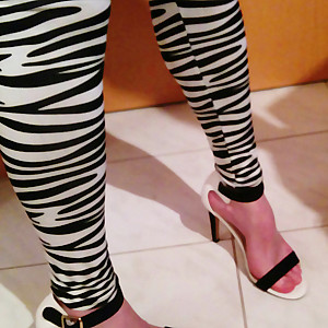 Das erste Bild von demster21's Galerie - Neue Zebra Leggings