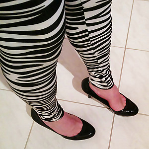 Neue Zebra Leggings Galeriebild