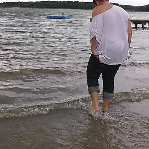 Mit RIPPED JEANS in den See Galeriebild